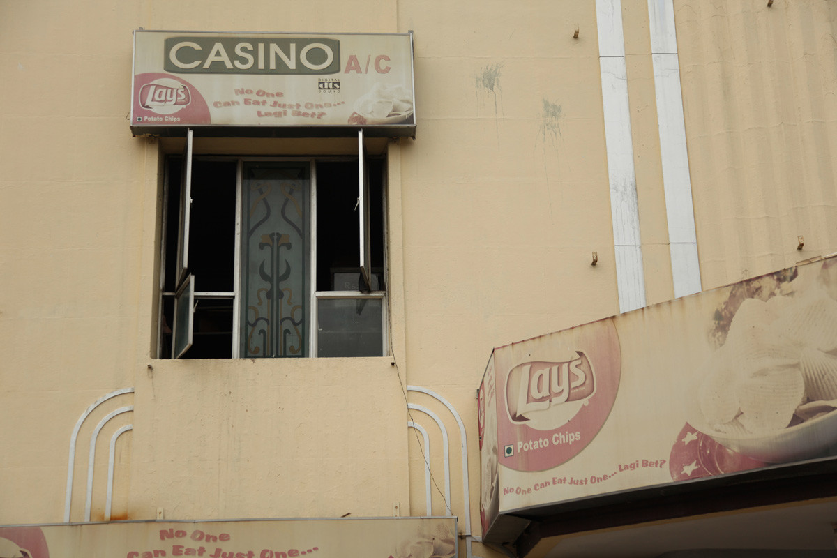 <span style="color:white">Casino, Chennai, 2009</span>